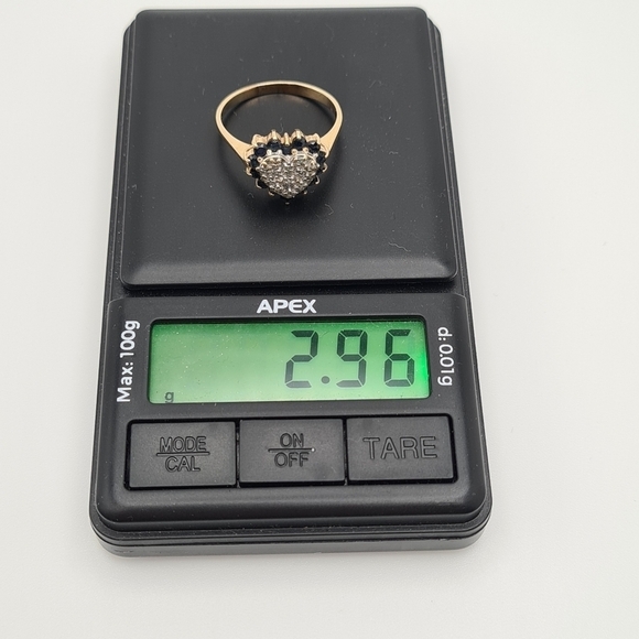 IGC Jewelry 14K Solid Yellow Gold Heart Shaped Ring US Size 7.5 - Picture 4 of 12